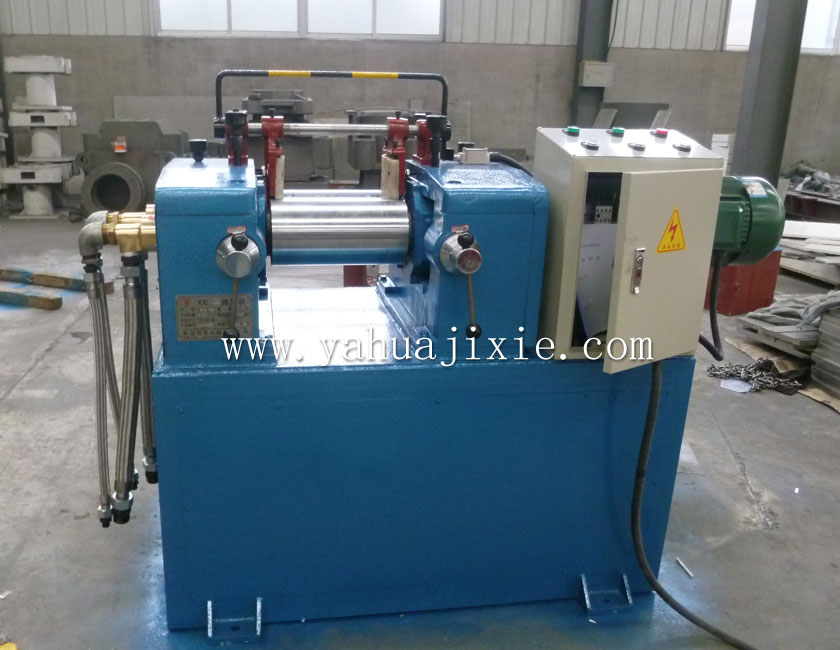 XK-160（6寸）實(shí)驗(yàn)室開放式煉膠機(jī)