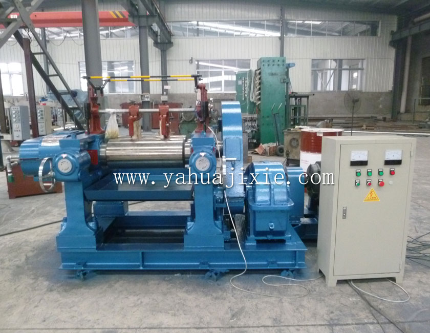 XK-250（10寸）開(kāi)放式煉膠機(jī)