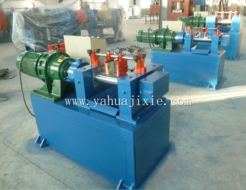 實(shí)驗(yàn)室開放式煉膠機(jī)