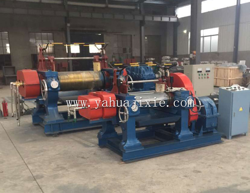 XK-250（10寸）開(kāi)放式煉膠機(jī)